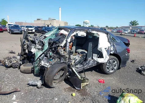 2018 Honda Civic Lx из США, поврежденный, VIN 2HGFC2F56JH610712